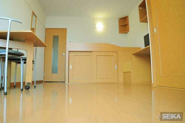 居間
