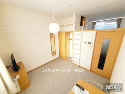 居間