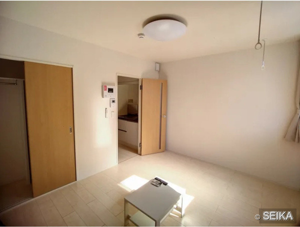 居間