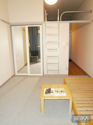 居間