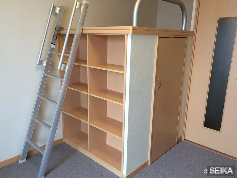 居間