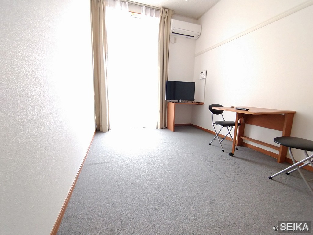 居間