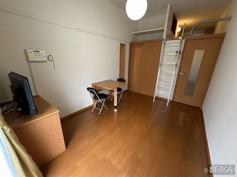 居間