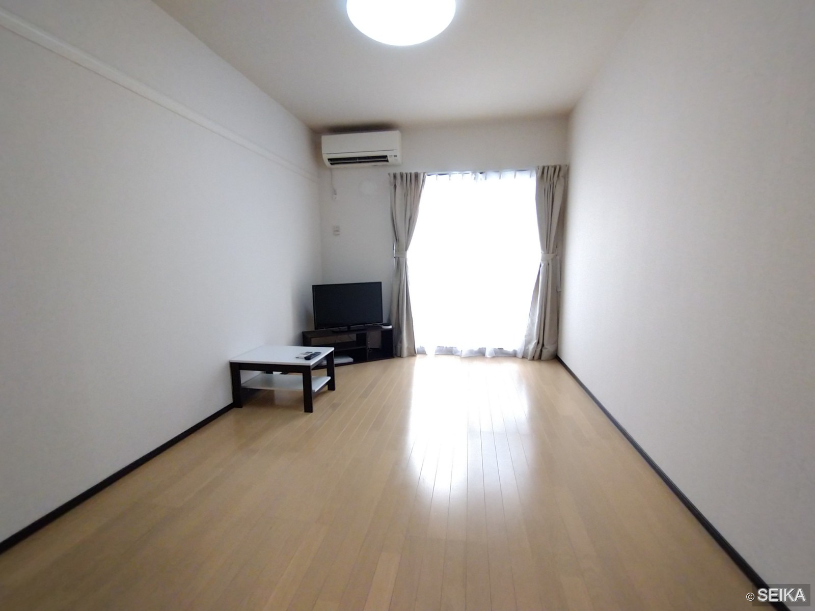 居間
