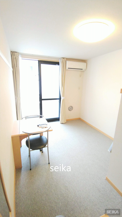 居間