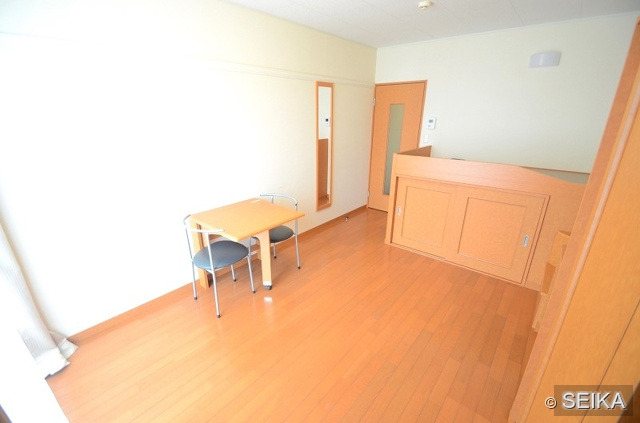 居間